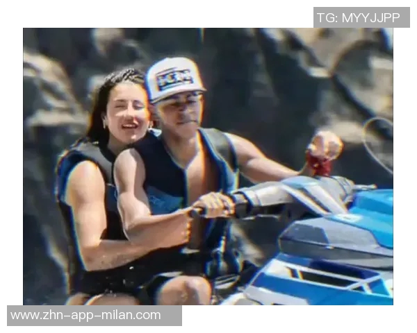 亚马尔与女友克罗地亚度假五分钟直升机之旅女友竟然晕机 亚马尔与女友克罗地亚度假五分钟直升机之旅女友竟然晕机